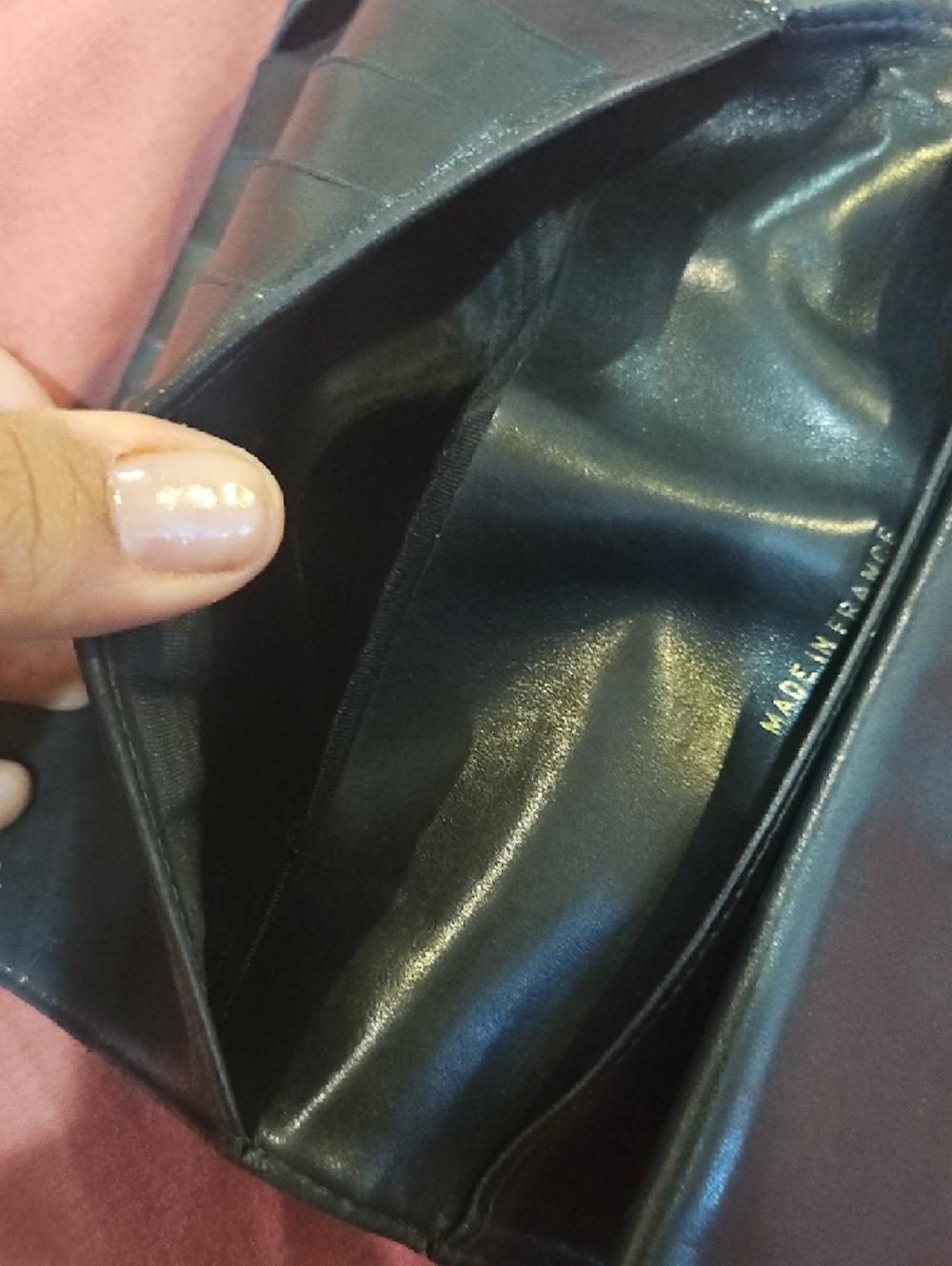 Authentic Chanel Leather Wallet - Picture 6 of 6